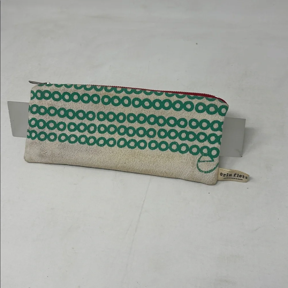 Vintage Erin Flett small zipped bag. Cream cloth bag with green screen print. - Picture 2 of 8